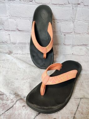 Olukai Women's Ohana Thong Sandals 9 Orange Yellow Strap